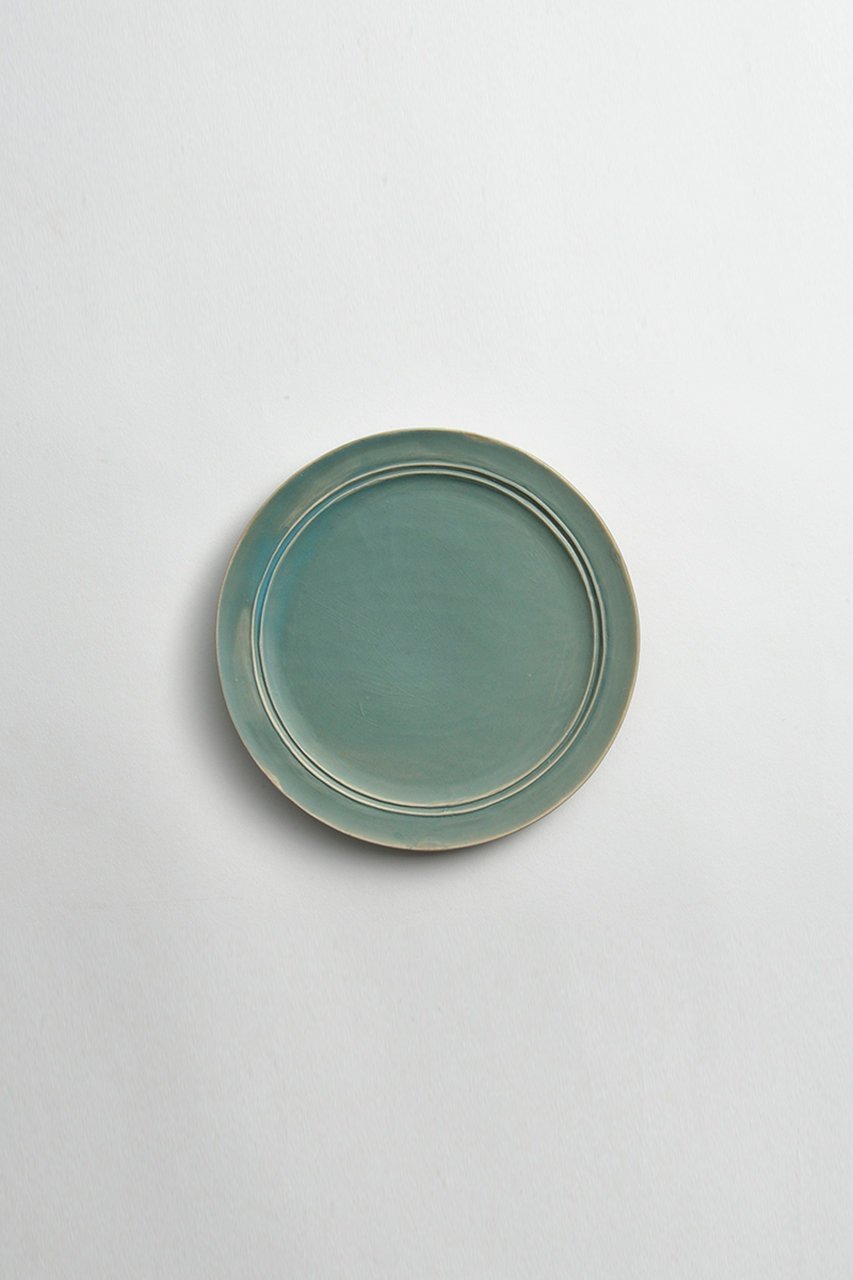 【ミシンポタリークリエーション/MISHIM POTTERY CREATION / GOODS】のStiLL ラウンド プレート S 人気、トレンドファッション・服の通販 founy(ファニー) 　皿　Plate, Dish　テーブル　Table, Dining Table　ハンド　Hand, Handmade　バランス　Balance, Style Balance　プレート　Plate, Dish　ラウンド　Round, Round Neck　再入荷　Restock / Back in Stock　おすすめ　Recommended / Our Picks　ギフト プレゼント　Gift / Present　ホーム・キャンプ・アウトドア・お取り寄せ　Home Living / Home & Lifestyle / Camping Gear / Outdoor Camping　キッチン・ダイニング　Kitchen & Dining Essentials. Stylish & Functional Tableware　キッチン家電・キッチン用品　Kitchen Appliances & Tools　other-4|ID: prp329100004700030 ipo3291000000033937144