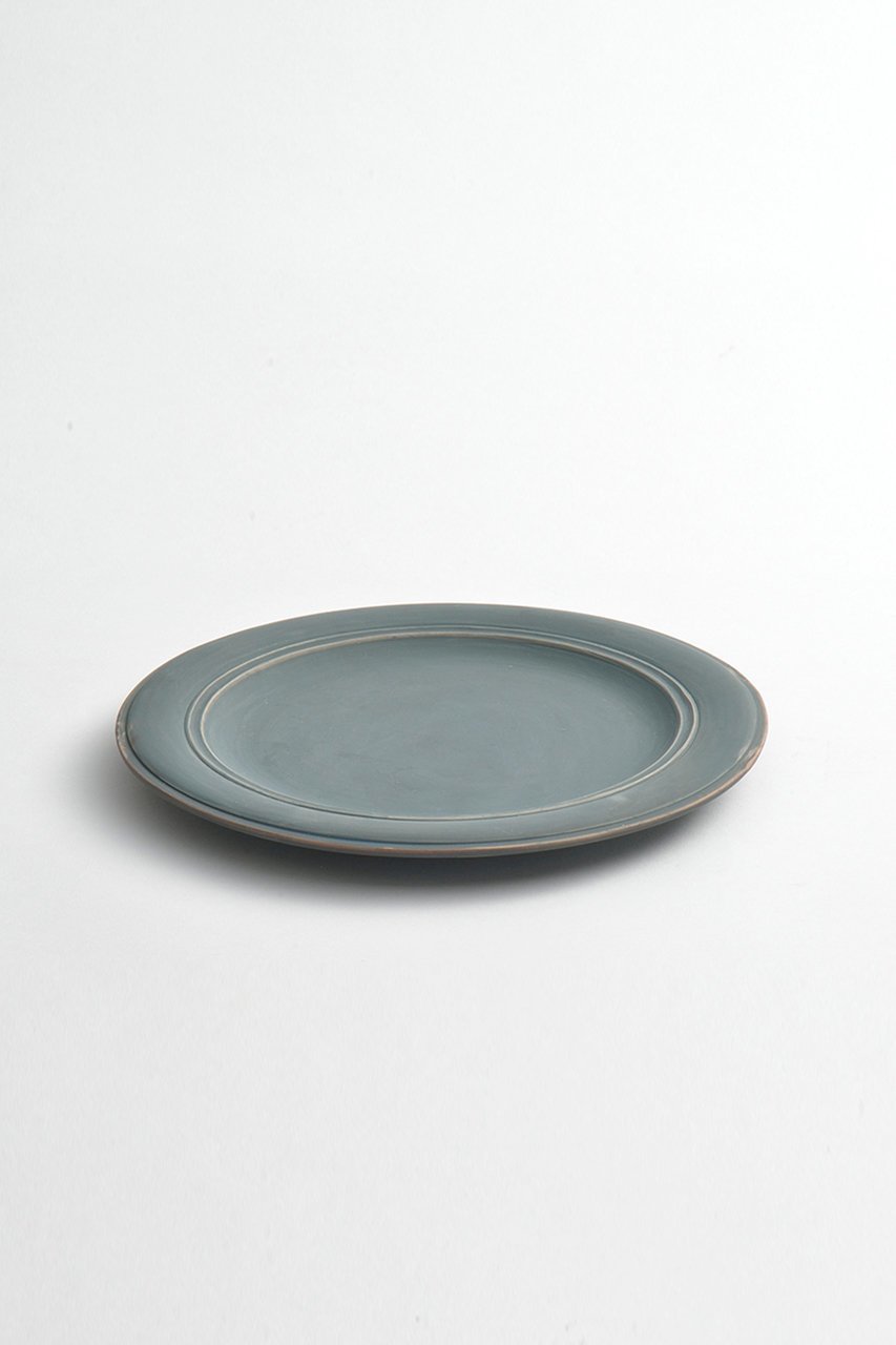 【ミシンポタリークリエーション/MISHIM POTTERY CREATION / GOODS】のStiLL ラウンド プレート L インテリア・キッズ・メンズ・レディースファッション・服の通販 founy(ファニー) 　シンプル　Simple, Minimal　テーブル　Table, Dining Table　ハンド　Hand, Handmade　プレート　Plate, Dish　ラウンド　Round, Round Neck　おすすめ　Recommended / Our Picks　ギフト プレゼント　Gift / Present　新作・新入荷　New Arrivals / New In　ホーム・キャンプ・アウトドア・お取り寄せ　Home Living / Home & Lifestyle / Camping Gear / Outdoor Camping　キッチン・ダイニング　Kitchen & Dining Essentials. Stylish & Functional Tableware　キッチン家電・キッチン用品　Kitchen Appliances & Tools　藍墨茶(グレー)|ID: prp329100004700031 ipo3291000000033937155