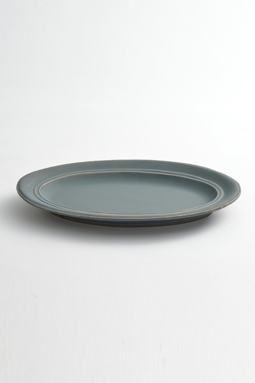 【ミシンポタリークリエーション/MISHIM POTTERY CREATION / GOODS】のStiLL オーバル プレート L インテリア・キッズ・メンズ・レディースファッション・服の通販 founy(ファニー) 　オーバル　Oval Design　皿　Plate, Dish　テーブル　Table, Dining Table　ハンド　Hand, Handmade　プレート　Plate, Dish　再入荷　Restock / Back in Stock　おすすめ　Recommended / Our Picks　ギフト プレゼント　Gift / Present　ホーム・キャンプ・アウトドア・お取り寄せ　Home Living / Home & Lifestyle / Camping Gear / Outdoor Camping　キッチン・ダイニング　Kitchen & Dining Essentials. Stylish & Functional Tableware　キッチン家電・キッチン用品　Kitchen Appliances & Tools　藍墨茶(グレー)|ID: prp329100004700034 ipo3291000000033937201
