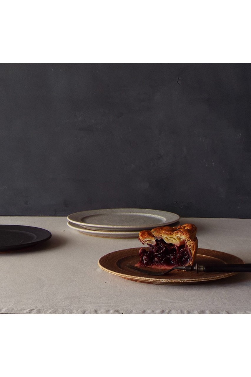 【ミシンポタリークリエーション/MISHIM POTTERY CREATION / GOODS】のfractal ケーキプレート 人気、トレンドファッション・服の通販 founy(ファニー) 　アンティーク　Antique-Inspired　クラシカル　Classical, Vintage-Inspired　スタンド　Stand Collar, Upright Stand　皿　Plate, Dish　テクスチャー　Texture, Textured Fabric　テーブル　Table, Dining Table　プレート　Plate, Dish　おすすめ　Recommended / Our Picks　ギフト プレゼント　Gift / Present　ホーム・キャンプ・アウトドア・お取り寄せ　Home Living / Home & Lifestyle / Camping Gear / Outdoor Camping　キッチン・ダイニング　Kitchen & Dining Essentials. Stylish & Functional Tableware　キッチン家電・キッチン用品　Kitchen Appliances & Tools　other-7|ID: prp329100004700035 ipo3291000000035298313