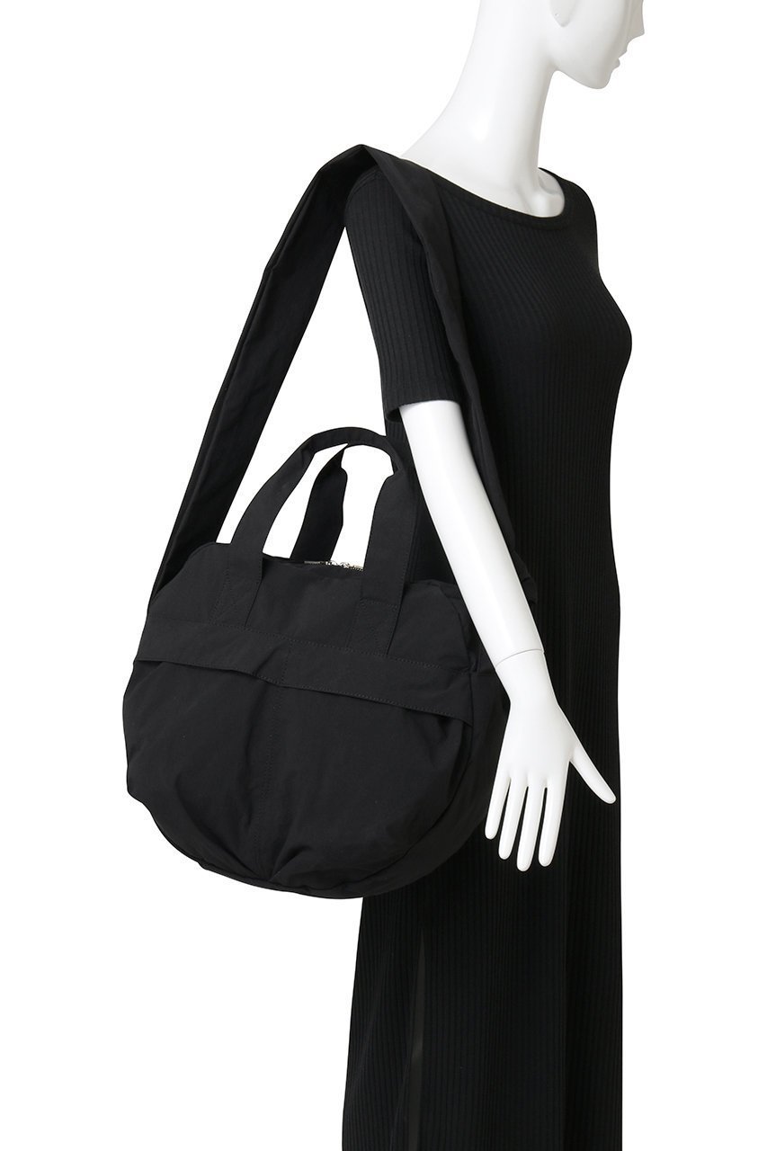 【メゾンスペシャル/MAISON SPECIAL】のナイロンヘルメットバッグ 大人の最旬トレンドファッション＆コーディネート founy(ファウニー) 　ファッション　Fashion　レディースファッション　Fashion for Women　バッグ　Bags　ユニセックス　Unisex, Genderless　フォルム　Silhouette, Form　ポケット　Pocket, Pocket Detail　ラウンド　Round, Round Neck　ラップ　Wrap, Wrap Design　other-2|ID: prp329100004701636 ipo3291000000036467251
