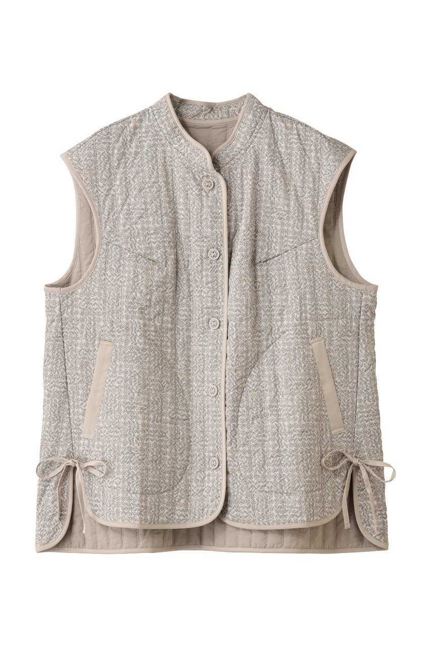 【キッドブルー/KID BLUE】のLIBERTYキルトベスト インテリア・キッズ・メンズ・レディースファッション・服の通販 founy(ファニー) 　ファッション　Fashion　レディースファッション　Fashion for Women　アウター　Coat / Outerwear Collection　レディースジャケット・軽アウター　Jackets　キルティング　Quilted, Quilting　キルト　Quilt, Quilted Fabric　ジャケット　Jacket, Outerwear　ストライプ　Stripe, Striped Pattern　パイピング　Piping, Trim Design　ベスト　Vest, Waistcoat　リボン　Ribbon, Bow　リラックス　Relax, Relaxed Fit　新作・新入荷　New Arrivals / New In　アイボリー|ID: prp329100004701673 ipo3291000000033949030