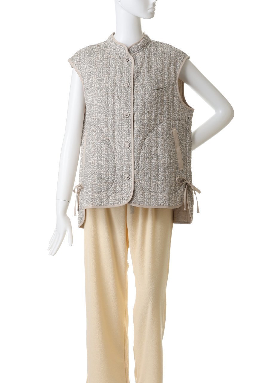 【キッドブルー/KID BLUE】のLIBERTYキルトベスト 人気、トレンドファッション・服の通販 founy(ファニー) 　ファッション　Fashion　レディースファッション　Fashion for Women　アウター　Coat / Outerwear Collection　レディースジャケット・軽アウター　Jackets　キルティング　Quilted, Quilting　キルト　Quilt, Quilted Fabric　ジャケット　Jacket, Outerwear　ストライプ　Stripe, Striped Pattern　パイピング　Piping, Trim Design　ベスト　Vest, Waistcoat　リボン　Ribbon, Bow　リラックス　Relax, Relaxed Fit　新作・新入荷　New Arrivals / New In　other-2|ID: prp329100004701673 ipo3291000000033949031