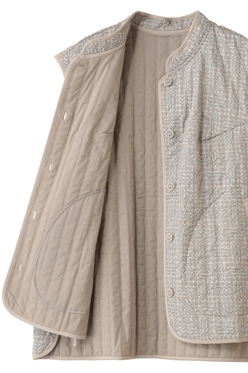 【キッドブルー/KID BLUE】のLIBERTYキルトベスト 人気、トレンドファッション・服の通販 founy(ファニー) 　ファッション　Fashion　レディースファッション　Fashion for Women　アウター　Coat / Outerwear Collection　レディースジャケット・軽アウター　Jackets　キルティング　Quilted, Quilting　キルト　Quilt, Quilted Fabric　ジャケット　Jacket, Outerwear　ストライプ　Stripe, Striped Pattern　パイピング　Piping, Trim Design　ベスト　Vest, Waistcoat　リボン　Ribbon, Bow　リラックス　Relax, Relaxed Fit　新作・新入荷　New Arrivals / New In　other-6|ID: prp329100004701673 ipo3291000000033949035