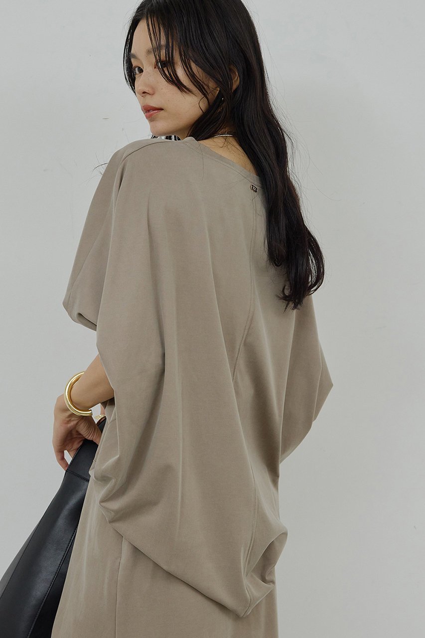 【ガリャルダガランテ/GALLARDAGALANTE】の【セットアップ対応】キュプラジャージードルマンプルオーバー 人気、トレンドファッション・服の通販 founy(ファニー) 　ファッション　Fashion　レディースファッション　Fashion for Women　トップス・カットソー　Cut & Sew Tops　シャツ・ブラウス・オフィスカジュアル　Elegant Blouses & Button-Ups　ロングTシャツ・Tシャツ　Longline T-Shirts & Tees　カジュアルプルオーバー・ニットトップス　Pullovers & Knit Tops / Casual Pullovers　カットソー・ベーシックTシャツ　Cut-and-Sewn Tops / Stretch Tees & Basics　とろみ　Fluid, Flowy Fabric　キュプラ　Cupro, Eco Fabric　シンプル　Simple, Minimal　スラックス　Slacks, Dress Pants　スリーブ　Sleeve, Long Sleeve / Short Sleeve　セットアップ　Set-Up, Coordinated Outfit　デニム　Denim, Jeans Material　ロング　Long, Long-Length　エレガント 上品　Elegant　other-8|ID: prp329100004703256 ipo3291000000035638249