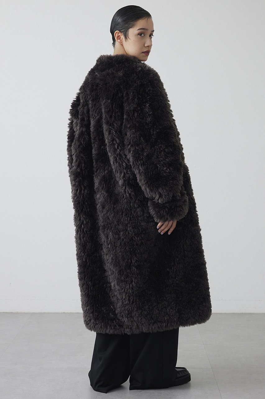 【ウィムガゼット/Whim Gazette】の【THE PAUSE】フェイクファーロングコート 人気、トレンドファッション・服の通販 founy(ファニー) 　ファッション　Fashion　レディースファッション　Fashion for Women　アウター　Coat / Outerwear Collection　コート・ロングコート・ピーコート　Long Coats, Peacoats & More　シンプル　Simple, Minimal　スタンド　Stand Collar, Upright Stand　バランス　Balance, Style Balance　ボンディング　Bonding, Bonded Fabric　ランダム　Random, Irregular　ロング　Long, Long-Length　新作・新入荷　New Arrivals / New In　other-3|ID: prp329100004703572 ipo3291000000033965398