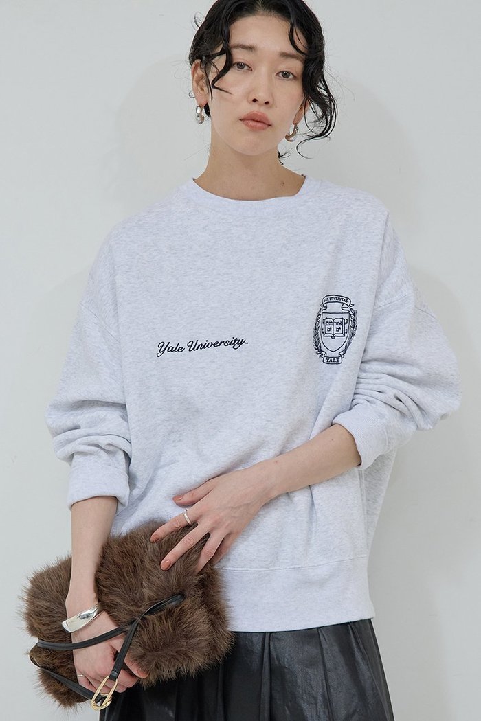 【ガリャルダガランテ/GALLARDAGALANTE】の【GOOD ROCK SPEED】YALEスウェット インテリア・キッズ・メンズ・レディースファッション・服の通販 founy(ファニー) https://founy.com/ ファッション Fashion レディースファッション Fashion for Women トップス・カットソー Cut & Sew Tops シャツ・ブラウス・オフィスカジュアル Elegant Blouses & Button-Ups レディースパーカー・カジュアルフーディー Casual Hoodies & Sweatshirts ロングTシャツ・Tシャツ Longline T-Shirts & Tees スウェット・クルーネックトップス Sweatshirts & Crewnecks / Relaxed Fit Sweat Tops カットソー・ベーシックTシャツ Cut-and-Sewn Tops / Stretch Tees & Basics スウェット / スエット Sweatshirt, Sweatwear スラックス Slacks, Dress Pants デニム Denim, Jeans Material プリント Print, Printed Pattern 定番 Standard, Basic Item 長袖 Long Sleeve, Full Sleeve |ID: prp329100004703581 ipo3291000000036085529