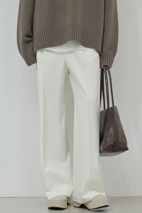 【ガリャルダガランテ/GALLARDAGALANTE】 ポンチスラックス人気、トレンドファッション・服の通販 founy(ファニー) ファッション Fashion レディースファッション Fashion for Women パンツ Pants & Trousers ストレート Straight, Straight Cut スラックス Slacks, Dress Pants セットアップ Set-Up, Coordinated Outfit デニム Denim, Jeans Material 新作・新入荷 New Arrivals / New In 楽ちん Easy Fit, Comfortable |ID:prp329100004703584