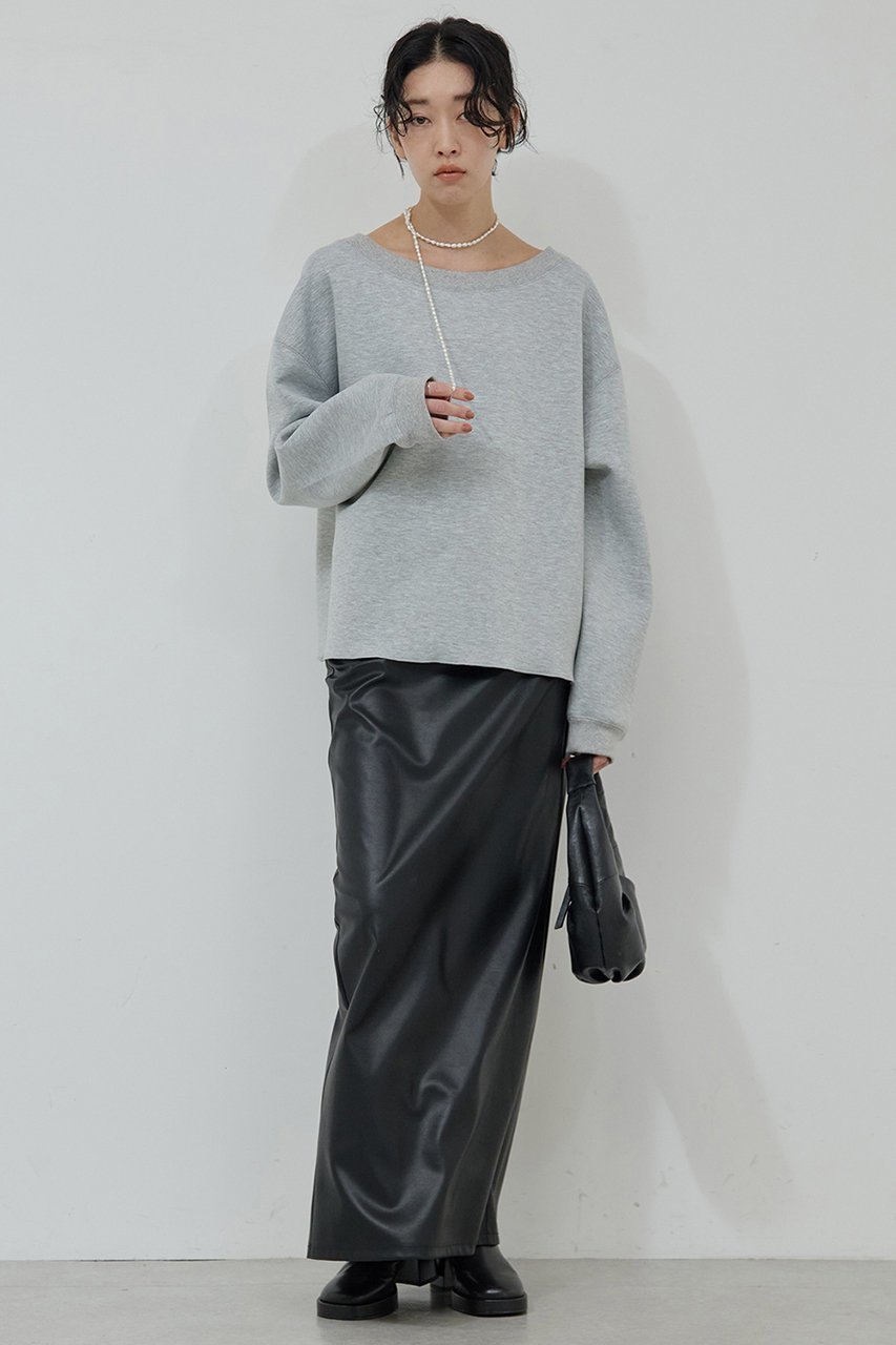 【ガリャルダガランテ/GALLARDAGALANTE】のボートネックスウェット 人気、トレンドファッション・服の通販 founy(ファニー) 　ファッション　Fashion　レディースファッション　Fashion for Women　トップス・カットソー　Cut & Sew Tops　シャツ・ブラウス・オフィスカジュアル　Elegant Blouses & Button-Ups　レディースパーカー・カジュアルフーディー　Casual Hoodies & Sweatshirts　ロングTシャツ・Tシャツ　Longline T-Shirts & Tees　スウェット・クルーネックトップス　Sweatshirts & Crewnecks / Relaxed Fit Sweat Tops　カットソー・ベーシックTシャツ　Cut-and-Sewn Tops / Stretch Tees & Basics　おすすめ　Recommended / Our Picks　ショルダー　Shoulder, Shoulder Strap　スウェット / スエット　Sweatshirt, Sweatwear　デコルテ　Décolleté, Neckline　新作・新入荷　New Arrivals / New In　other-2|ID: prp329100004703586 ipo3291000000033965526