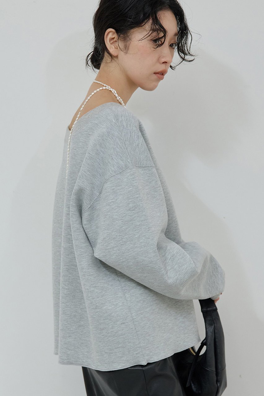 【ガリャルダガランテ/GALLARDAGALANTE】のボートネックスウェット 人気、トレンドファッション・服の通販 founy(ファニー) 　ファッション　Fashion　レディースファッション　Fashion for Women　トップス・カットソー　Cut & Sew Tops　シャツ・ブラウス・オフィスカジュアル　Elegant Blouses & Button-Ups　レディースパーカー・カジュアルフーディー　Casual Hoodies & Sweatshirts　ロングTシャツ・Tシャツ　Longline T-Shirts & Tees　スウェット・クルーネックトップス　Sweatshirts & Crewnecks / Relaxed Fit Sweat Tops　カットソー・ベーシックTシャツ　Cut-and-Sewn Tops / Stretch Tees & Basics　おすすめ　Recommended / Our Picks　ショルダー　Shoulder, Shoulder Strap　スウェット / スエット　Sweatshirt, Sweatwear　デコルテ　Décolleté, Neckline　新作・新入荷　New Arrivals / New In　other-7|ID: prp329100004703586 ipo3291000000033965531