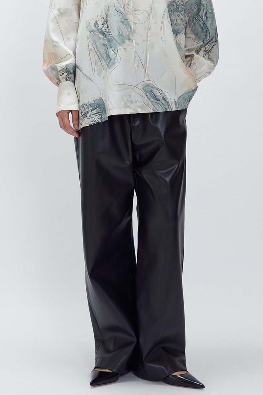 【プルミエ アロンディスモン/1er Arrondissement】のフェイクレザーパンツ インテリア・キッズ・メンズ・レディースファッション・服の通販 founy(ファニー) ファッション Fashion レディースファッション Fashion for Women パンツ Pants & Trousers ストレート Straight, Straight Cut スピンドル Spindle, Drawcord フェイクレザー Faux Leather, PU Leather リラックス Relax, Relaxed Fit 再入荷 Restock / Back in Stock ブラック|ID: prp329100004703590 ipo3291000000035903397