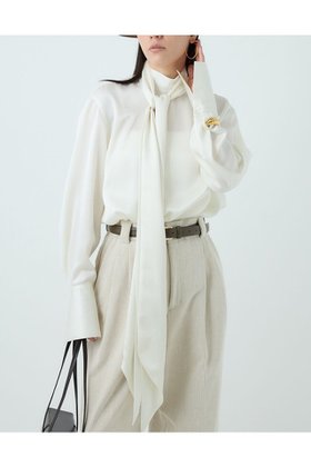 【カオス/Chaos】 イレーネブラウス人気、トレンドファッション・服の通販 founy(ファニー) ファッション Fashion レディースファッション Fashion for Women トップス・カットソー Cut & Sew Tops シャツ・ブラウス・オフィスカジュアル Elegant Blouses & Button-Ups インナー Innerwear エレガント 上品 Elegant カフス Cuff Design クラシック Classic, Timeless Style サテン Satin, Glossy Fabric ショルダー Shoulder, Shoulder Strap シルク Silk, 100% Silk ジャケット Jacket, Outerwear スタンド Stand Collar, Upright Stand スリーブ Sleeve, Long Sleeve / Short Sleeve ドレス Dress, One-Piece ドレープ Drape, Draping Fabric ドロップ Drop Shoulder, Dropped Style マニッシュ Mannish, Boyish ロング Long, Long-Length 新作・新入荷 New Arrivals / New In |ID:prp329100004703598