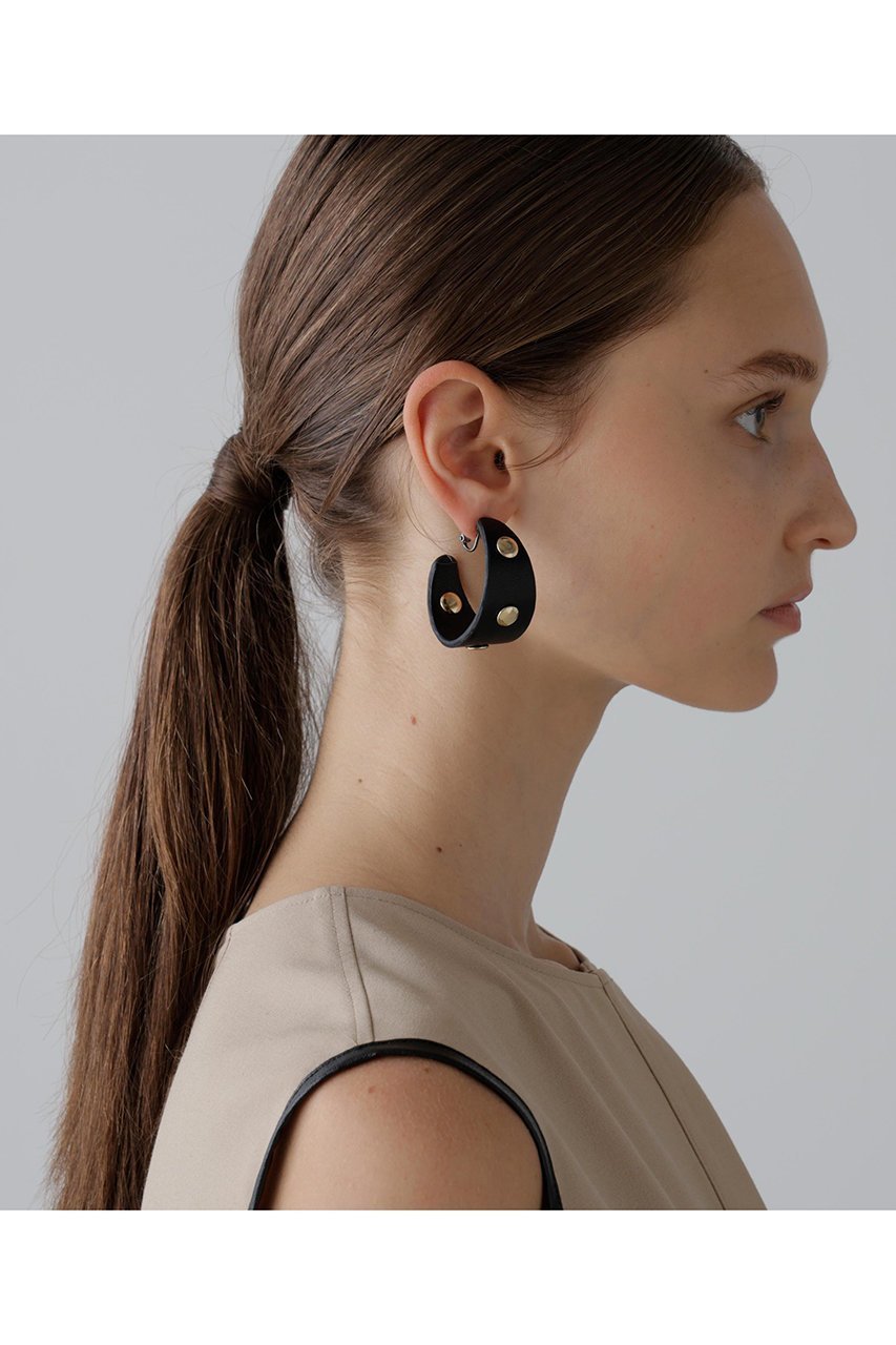 【アドーア/ADORE】のレザーフープイヤリング 人気、トレンドファッション・服の通販 founy(ファニー) 　ファッション　Fashion　レディースファッション　Fashion for Women　ジュエリー　Jewelry　ファッションリング　Fashion Rings　イヤリング・フープ・ドロップタイプ　Hoop, Drop & Clip Earrings　イヤリング　Earrings　シンプル　Simple, Minimal　フープ　Hoop, Hoop Earrings　other-2|ID: prp329100004705543 ipo3291000000035860367