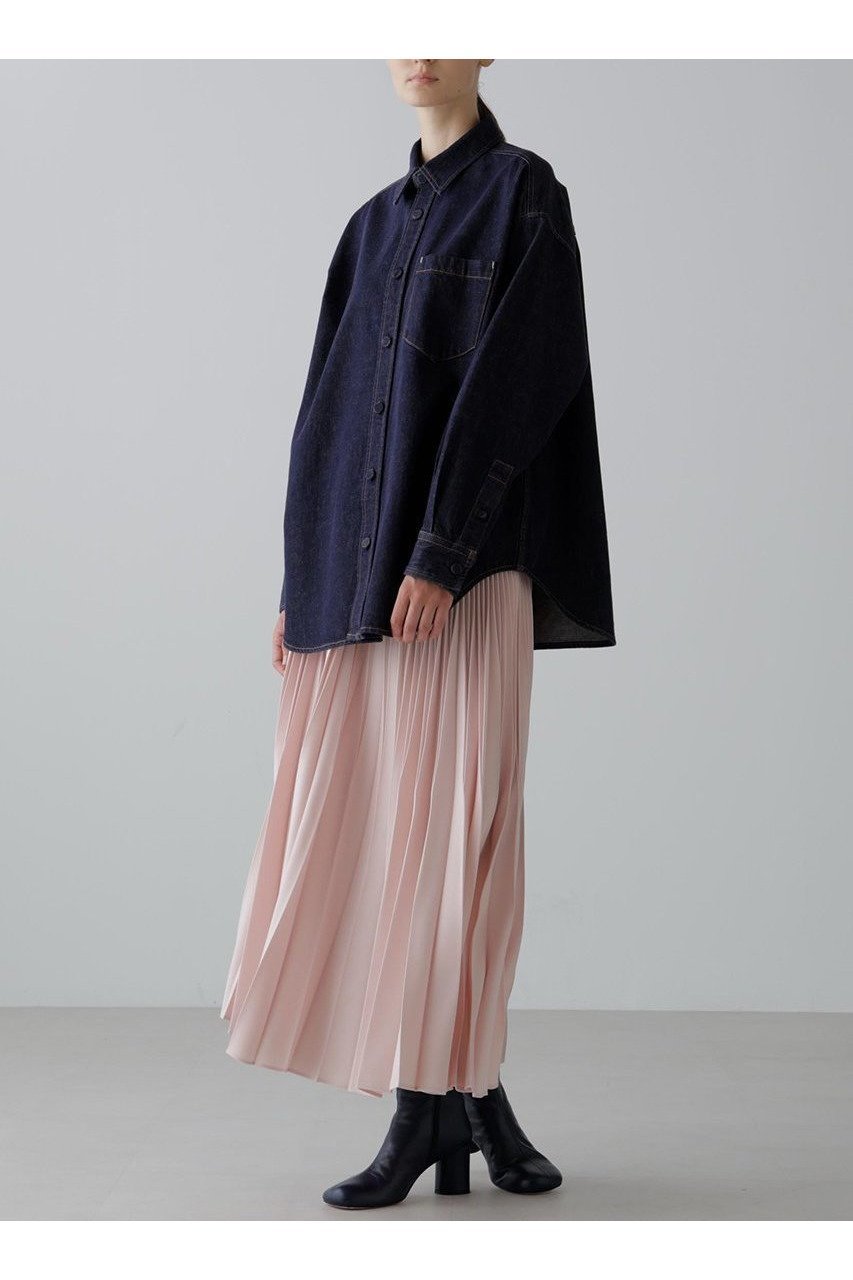 【アドーア/ADORE】のデニムボタンシャツ(ADORE別注カラー) 人気、トレンドファッション・服の通販 founy(ファニー) 　ファッション　Fashion　レディースファッション　Fashion for Women　トップス・カットソー　Cut & Sew Tops　シャツ・ブラウス・オフィスカジュアル　Elegant Blouses & Button-Ups　シンプル　Simple, Minimal　スタンダード　Standard, Basic　スリーブ　Sleeve, Long Sleeve / Short Sleeve　デニム　Denim, Jeans Material　ハンド　Hand, Handmade　ビンテージ　Vintage, Retro Style　フォルム　Silhouette, Form　ベーシック　Basic, Essential　モダン　Modern, Contemporary　リラックス　Relax, Relaxed Fit　ロング　Long, Long-Length　別注　Limited Edition, Custom Order　other-3|ID: prp329100004705567 ipo3291000000033983538
