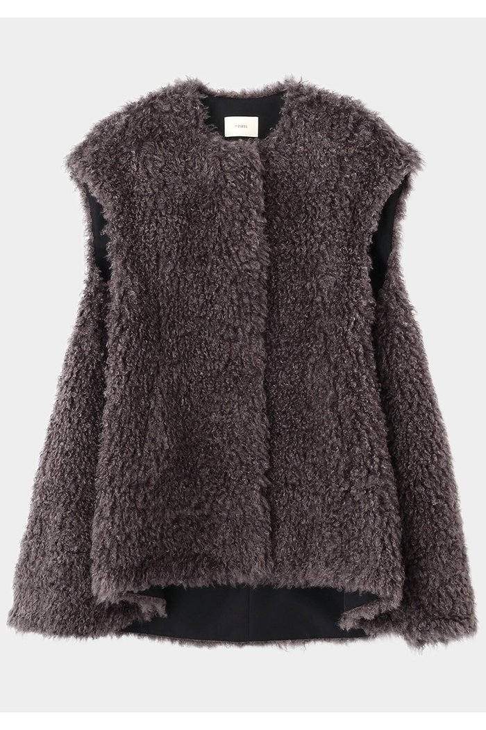 【ル フィル/LE PHIL】のダブルニードルファージレ インテリア・キッズ・メンズ・レディースファッション・服の通販 founy(ファニー) https://founy.com/ ファッション Fashion レディースファッション Fashion for Women アウター Coat / Outerwear Collection レディースジャケット・軽アウター Jackets ジャケット Jacket, Outerwear スタンダード Standard, Basic スリーブ Sleeve, Long Sleeve / Short Sleeve バランス Balance, Style Balance フェイクファー Faux Fur, Imitation Fur フレア Flare, Flared フレンチ French, French Style |ID: prp329100004705631 ipo3291000000036923733