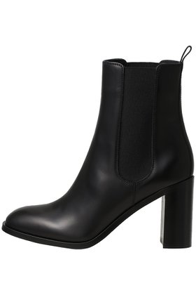 【サルトル/SARTORE】 サイドゴアヒールブーツ人気、トレンドファッション・服の通販 founy(ファニー) ファッション Fashion レディースファッション Fashion for Women ショート Short, Short Length 人気 Popular, Best Seller 定番 Standard, Basic Item |ID:prp329100004705653