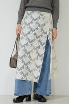 【ガリャルダガランテ/GALLARDAGALANTE】のモールレースラップスカート 人気、トレンドファッション・服の通販 founy(ファニー) ファッション Fashion レディースファッション Fashion for Women スカート Skirts ロングスカート Long Skirts / Maxi & Midi Skirts おすすめ Recommended / Our Picks シンプル Simple, Minimal デニム Denim, Jeans Material レース Lace, Lace Fabric ロング Long, Long-Length エレガント 上品 Elegant 新作・新入荷 New Arrivals / New In thumbnail ベージュ|ID: prp329100004705659 ipo3291000000033984277
