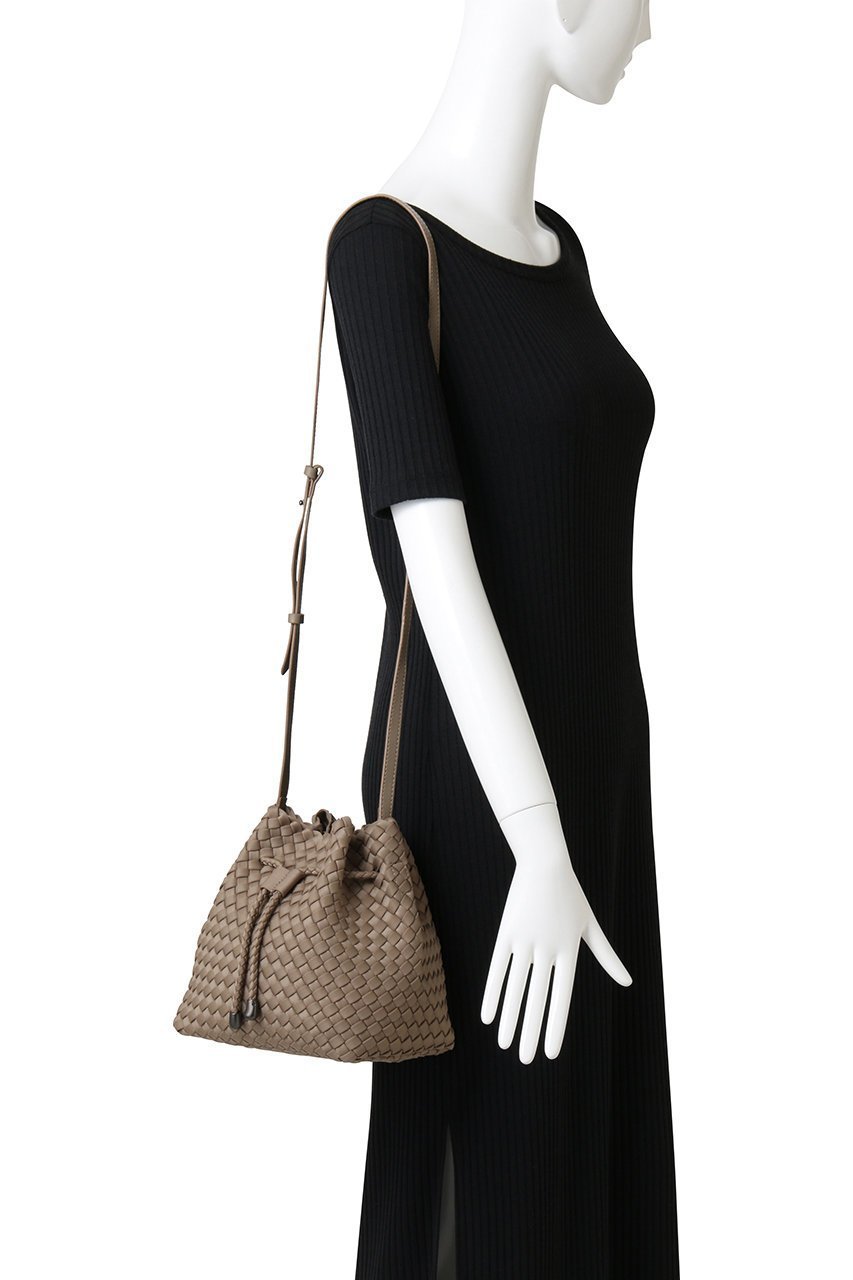 【ナゲディ/NAGHEDI】のGramercy Medium バケットバッグ 人気、トレンドファッション・服の通販 founy(ファニー) 　ファッション　Fashion　レディースファッション　Fashion for Women　バッグ　Bags　ショルダー　Shoulder, Shoulder Strap　シンプル　Simple, Minimal　ポシェット　Pochette, Mini Bag　モダン　Modern, Contemporary　ロング　Long, Long-Length　人気　Popular, Best Seller　新作・新入荷　New Arrivals / New In　軽量　Lightweight, Ultra Light　other-2|ID: prp329100004705670 ipo3291000000033984368