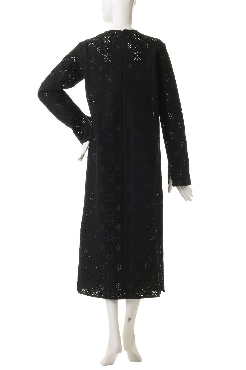 【ウーア/Uhr】のラッセルレースドレス 人気、トレンドファッション・服の通販 founy(ファニー) 　ファッション　Fashion　レディースファッション　Fashion for Women　ワンピース　Dresses　フォーマル・パーティードレス・結婚式用ドレス　Elegant & Casual Dresses　チュニック　Tunic Tops & Dresses　シューズ　Shoes, Footwear　ストレート　Straight, Straight Cut　スリット　Slit, Slit Detail　チュニック　Tunic, Long Top　ドレス　Dress, One-Piece　パーティ　Party, Party Style　モダン　Modern, Contemporary　ラッセル　Raschel, Raschel Lace　レース　Lace, Lace Fabric　other-4|ID: prp329100004705672 ipo3291000000035665664