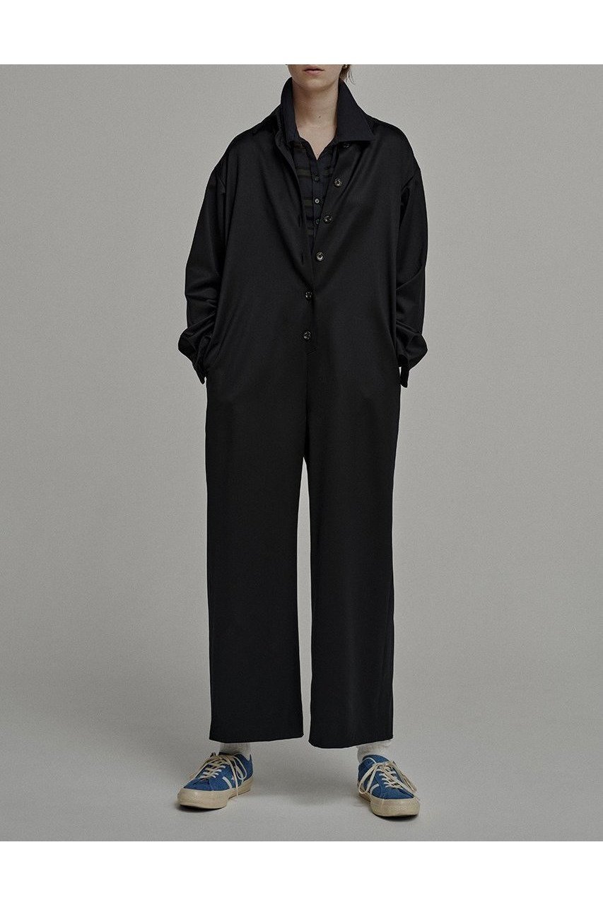 【ウーア/Uhr】のウールサテンオールインワン 人気、トレンドファッション・服の通販 founy(ファニー) 　ファッション　Fashion　レディースファッション　Fashion for Women　パンツ　Pants & Trousers　とろみ　Fluid, Flowy Fabric　サテン　Satin, Glossy Fabric　ドレープ　Drape, Draping Fabric　リラックス　Relax, Relaxed Fit　新作・新入荷　New Arrivals / New In　other-6|ID: prp329100004705673 ipo3291000000033984394