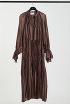 【プルミエ アロンディスモン/1er Arrondissement】のティアード手絞りプリーツワンピース 【WEB限定】ブラウン|ID: prp329100004705686 ipo3291000000035904328