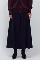 【プルミエ アロンディスモン/1er Arrondissement】のウールサテンキュロットパンツ ネイビー|ID: prp329100004705688 ipo3291000000036183072