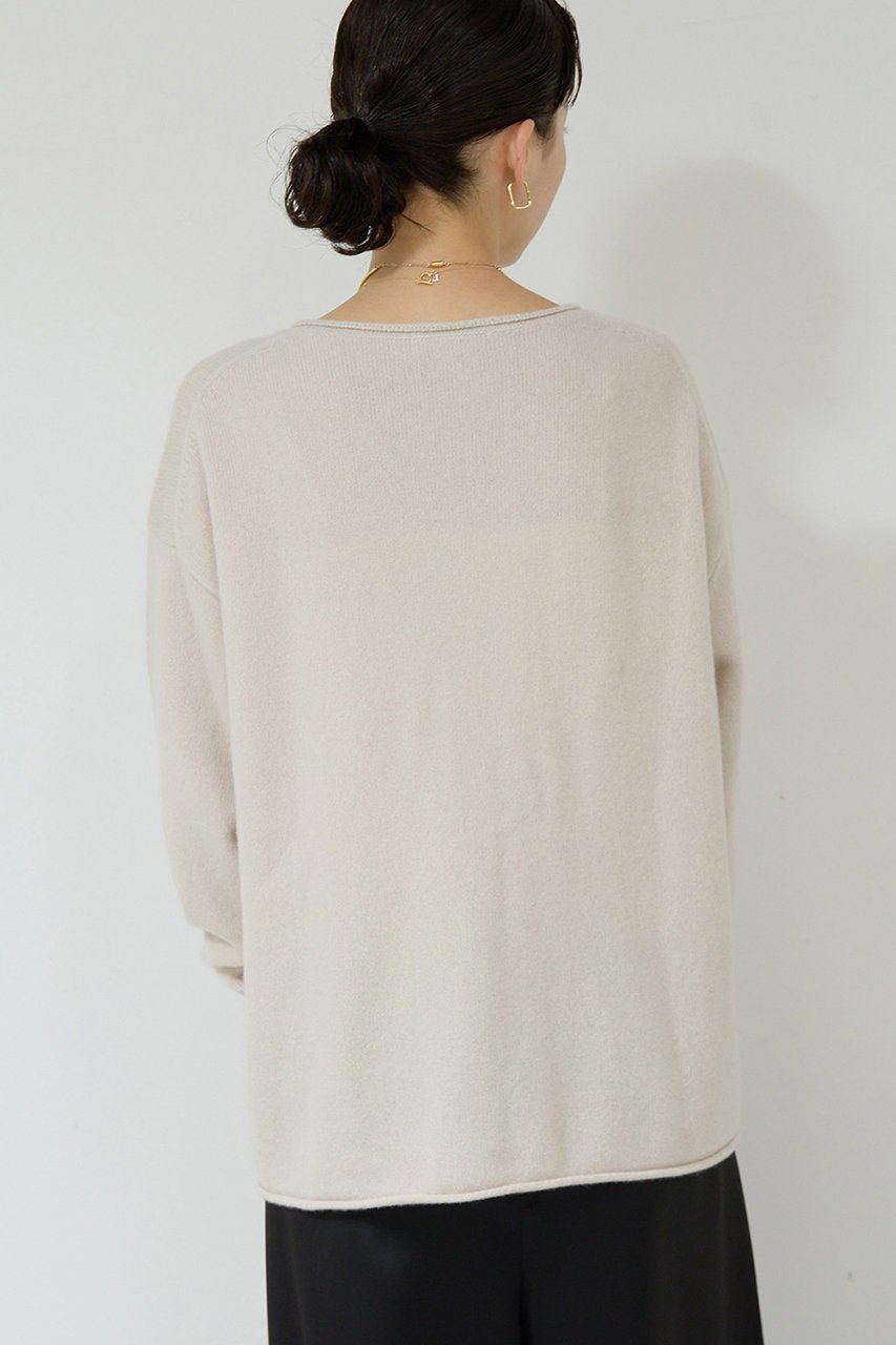 【ガリャルダガランテ/GALLARDAGALANTE】のウールカシミヤタックVプルオーバー 人気、トレンドファッション・服の通販 founy(ファニー) 　ファッション　Fashion　レディースファッション　Fashion for Women　トップス・カットソー　Cut & Sew Tops　ニット　Knit Tops & Sweaters　カジュアルプルオーバー・ニットトップス　Pullovers & Knit Tops / Casual Pullovers　バランス　Balance, Style Balance　フロント　Front, Front Design　ボトム　Bottoms, Lower Wear　再入荷　Restock / Back in Stock　other-7|ID: prp329100004705712 ipo3291000000035135774