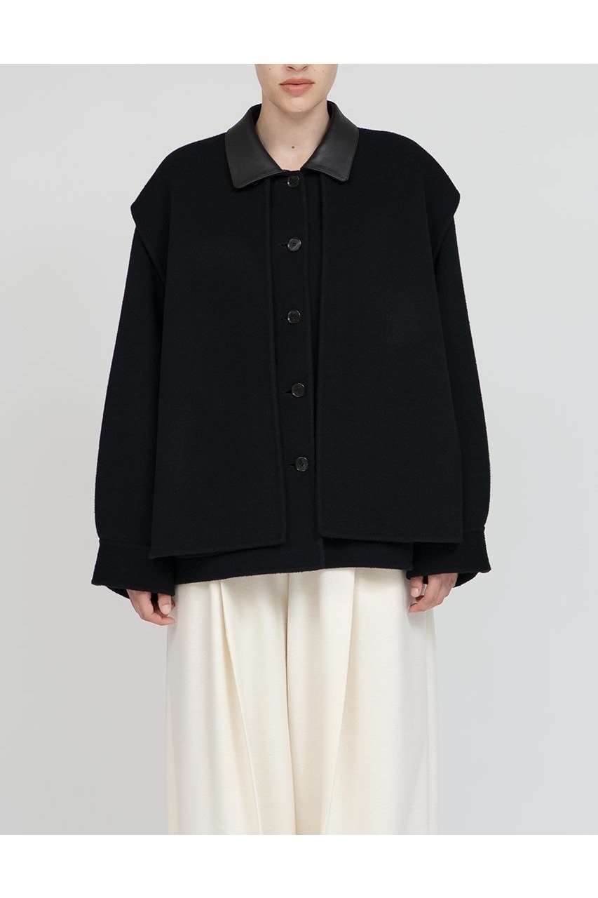 【イロット/IIROT】のダブル クロス ウール シャツ ジャケット 人気、トレンドファッション・服の通販 founy(ファニー) 　ファッション　Fashion　レディースファッション　Fashion for Women　アウター　Coat / Outerwear Collection　レディースジャケット・軽アウター　Jackets　ブルゾンジャケット・スポーティアウター　Blouson Jackets　なめらか　Smooth, Silky Texture　ジャケット　Jacket, Outerwear　ストール　Stole, Wrap　ダブル　Double, Double-Breasted　バランス　Balance, Style Balance　フロント　Front, Front Design　ブルゾン　Blouson, Bomber Jacket　ポケット　Pocket, Pocket Detail　新作・新入荷　New Arrivals / New In　other-8|ID: prp329100004705718 ipo3291000000033984789