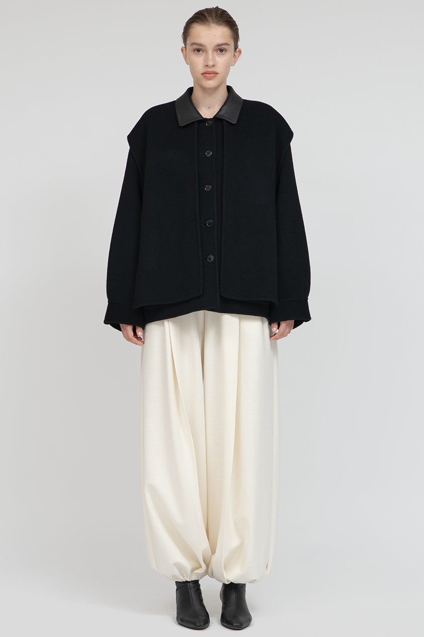 【イロット/IIROT】のダブル クロス ウール シャツ ジャケット 人気、トレンドファッション・服の通販 founy(ファニー) 　ファッション　Fashion　レディースファッション　Fashion for Women　アウター　Coat / Outerwear Collection　レディースジャケット・軽アウター　Jackets　ブルゾンジャケット・スポーティアウター　Blouson Jackets　なめらか　Smooth, Silky Texture　ジャケット　Jacket, Outerwear　ストール　Stole, Wrap　ダブル　Double, Double-Breasted　バランス　Balance, Style Balance　フロント　Front, Front Design　ブルゾン　Blouson, Bomber Jacket　ポケット　Pocket, Pocket Detail　other-5|ID: prp329100004705718 ipo3291000000035665926