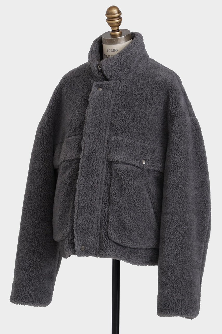 【ヒューエルミュージアム/hueLe Museum】の【STUMBLY】Boa Stand Zip Up Jacket 人気、トレンドファッション・服の通販 founy(ファニー) 　ファッション　Fashion　レディースファッション　Fashion for Women　アウター　Coat / Outerwear Collection　レディースジャケット・軽アウター　Jackets　クラシック　Classic, Timeless Style　ショルダー　Shoulder, Shoulder Strap　ジャケット　Jacket, Outerwear　ドット　Polka Dot, Dot Pattern　ドロップ　Drop Shoulder, Dropped Style　パッチ　Patch, Appliqué　ビッグ　Big, Oversized　ブルゾン　Blouson, Bomber Jacket　ポケット　Pocket, Pocket Detail　メタル　Metal, Metal Parts　新作・新入荷　New Arrivals / New In　 other-1|ID: prp329100004705741 ipo3291000000033984965