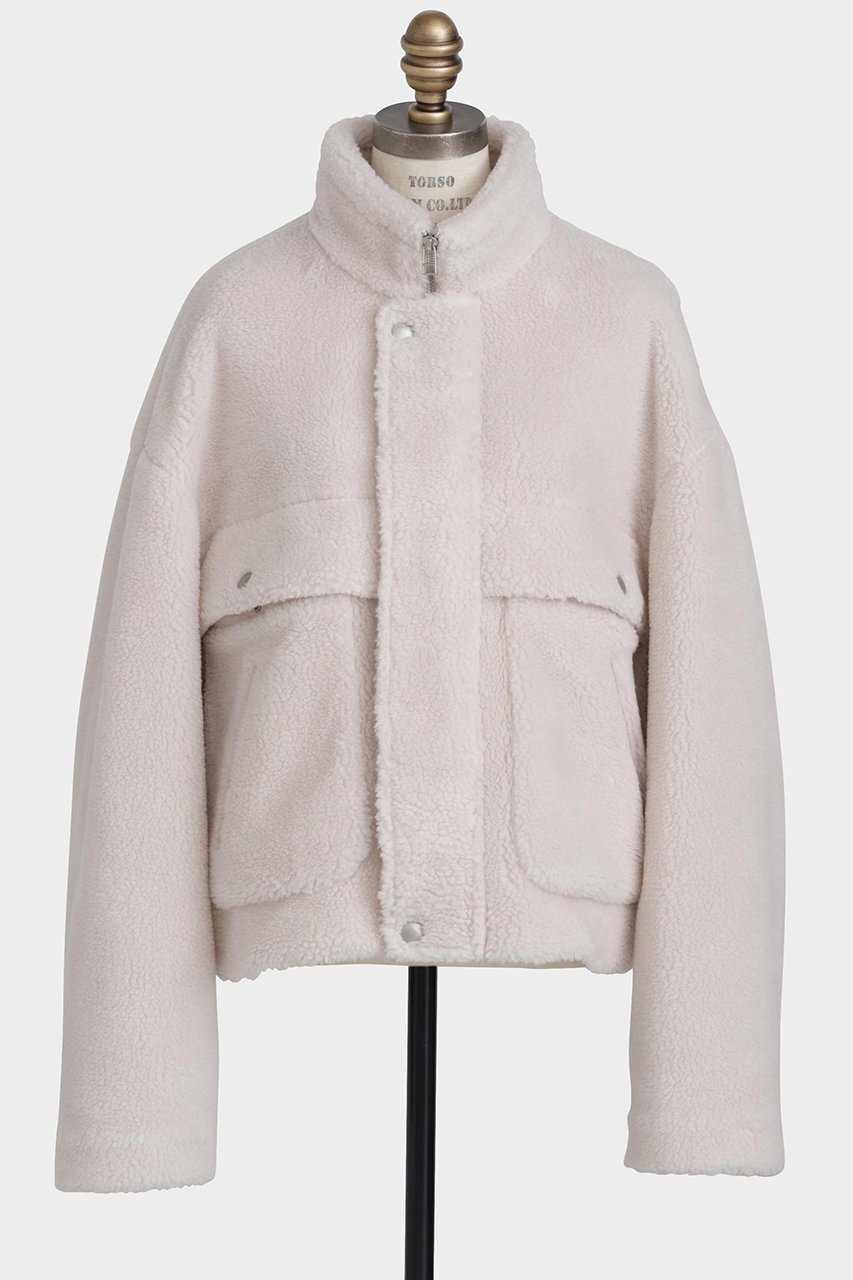 【ヒューエルミュージアム/hueLe Museum】の【STUMBLY】Boa Stand Zip Up Jacket インテリア・キッズ・メンズ・レディースファッション・服の通販 founy(ファニー) 　ファッション　Fashion　レディースファッション　Fashion for Women　アウター　Coat / Outerwear Collection　レディースジャケット・軽アウター　Jackets　クラシック　Classic, Timeless Style　ショルダー　Shoulder, Shoulder Strap　ジャケット　Jacket, Outerwear　ドット　Polka Dot, Dot Pattern　ドロップ　Drop Shoulder, Dropped Style　パッチ　Patch, Appliqué　ビッグ　Big, Oversized　ブルゾン　Blouson, Bomber Jacket　ポケット　Pocket, Pocket Detail　メタル　Metal, Metal Parts　新作・新入荷　New Arrivals / New In　ホワイト|ID: prp329100004705741 ipo3291000000033984967