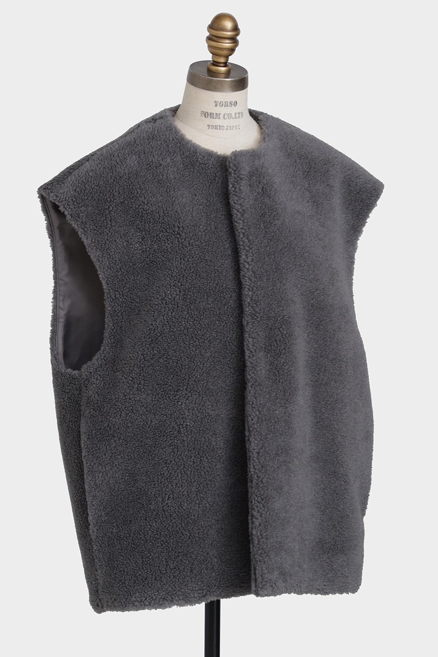 【ヒューエルミュージアム/hueLe Museum】の【STUMBLY】Wool Boa Gilet 人気、トレンドファッション・服の通販 founy(ファニー) 　ファッション　Fashion　レディースファッション　Fashion for Women　アウター　Coat / Outerwear Collection　レディースジャケット・軽アウター　Jackets　インナー　Innerwear　シンプル　Simple, Minimal　ジャケット　Jacket, Outerwear　ベスト　Vest, Waistcoat　エレガント 上品　Elegant　秋　Autumn　A/W・秋冬　Autumn/Winter　 other-1|ID: prp329100004705742 ipo3291000000036502273