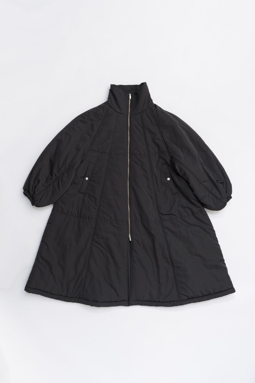 【プランク プロジェクト/PRANK PROJECT】のパデットバルーンコート インテリア・キッズ・メンズ・レディースファッション・服の通販 founy(ファニー) 　ファッション　Fashion　レディースファッション　Fashion for Women　アウター　Coat / Outerwear Collection　コート・ロングコート・ピーコート　Long Coats, Peacoats & More　タフタ　Taffeta, Structured Fabric　ドローコード　Drawcord, Drawstring Cord　バルーン　Balloon, Balloon Silhouette　フレア　Flare, Flared　ロング　Long, Long-Length　新作・新入荷　New Arrivals / New In　防寒　Cold Protection, Winter-Ready　BLK(ブラック)|ID: prp329100004706798 ipo3291000000033994987