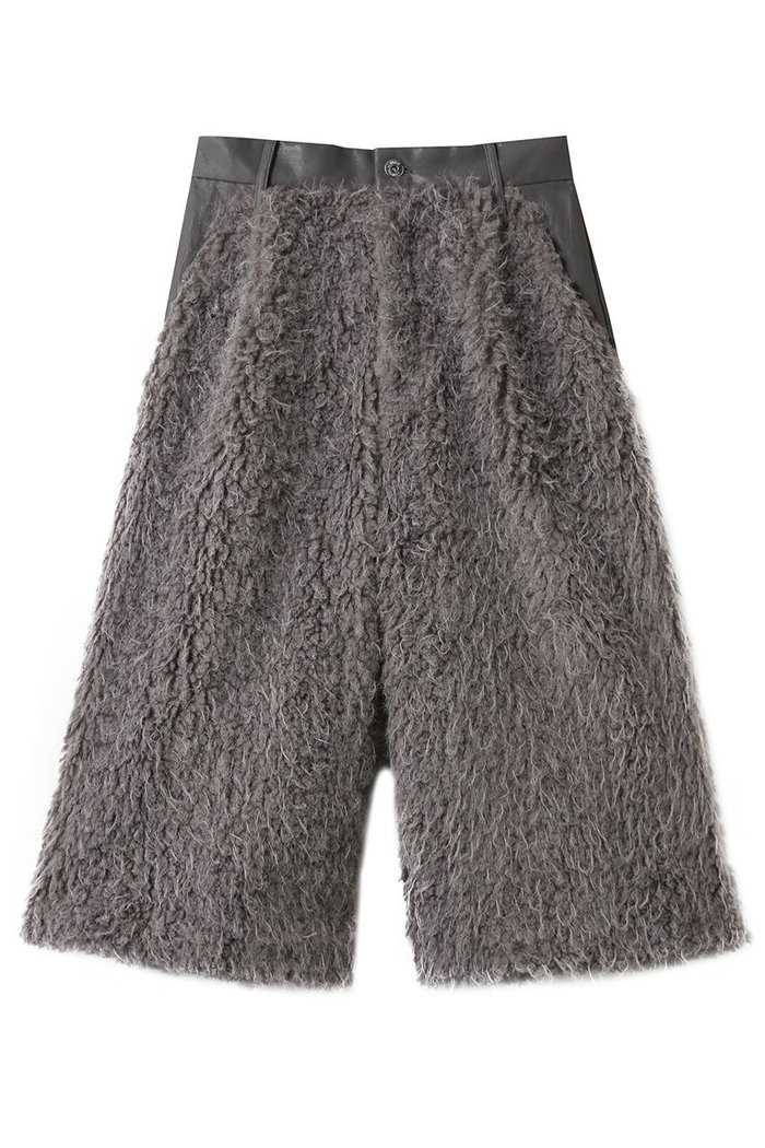 【プランク プロジェクト/PRANK PROJECT】のファーコンビハーフパンツ インテリア・キッズ・メンズ・レディースファッション・服の通販 founy(ファニー) https://founy.com/ ファッション Fashion レディースファッション Fashion for Women パンツ Pants & Trousers ショートパンツ・ハーフパンツ High-Waisted & Relaxed Shorts おすすめ Recommended / Our Picks ソックス Socks, Hosiery ハーフ Half, Half-Length バランス Balance, Style Balance フェイクファー Faux Fur, Imitation Fur フェイクレザー Faux Leather, PU Leather ロング Long, Long-Length エレガント 上品 Elegant |ID: prp329100004706815 ipo3291000000036227335