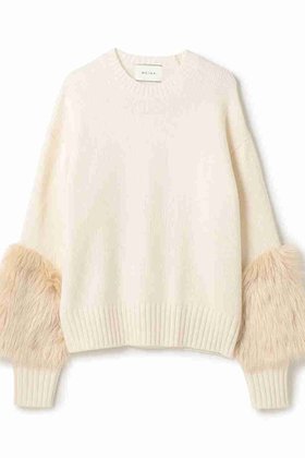 【ベイジ,/BEIGE,】 【9/26 12:00販売開始】CHESTER / フェイクファークルーネックニット人気、トレンドファッション・服の通販 founy(ファニー) ファッション Fashion レディースファッション Fashion for Women トップス・カットソー Cut & Sew Tops ニット Knit Tops & Sweaters カジュアルプルオーバー・ニットトップス Pullovers & Knit Tops / Casual Pullovers ダウン Down, Puffer デニム Denim, Jeans Material フェイクファー Faux Fur, Imitation Fur リュクス Luxury, Elegant, High-End, Chic |ID:prp329100004707918