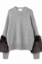 【ベイジ,/BEIGE,】の【9/26 12:00販売開始】CHESTER / フェイクファークルーネックニット 人気、トレンドファッション・服の通販 founy(ファニー) ファッション Fashion レディースファッション Fashion for Women トップス・カットソー Cut & Sew Tops ニット Knit Tops & Sweaters カジュアルプルオーバー・ニットトップス Pullovers & Knit Tops / Casual Pullovers ダウン Down, Puffer デニム Denim, Jeans Material フェイクファー Faux Fur, Imitation Fur リュクス Luxury, Elegant, High-End, Chic thumbnail Md.Gray|ID: prp329100004707918 ipo3291000000034004248
