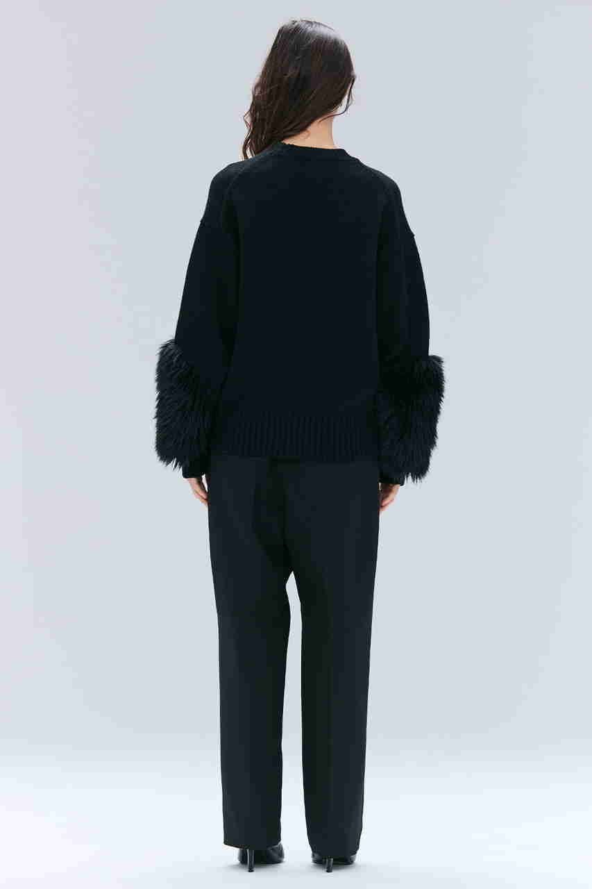 【ベイジ,/BEIGE,】のCHESTER / フェイクファークルーネックニット 人気、トレンドファッション・服の通販 founy(ファニー) 　ファッション　Fashion　レディースファッション　Fashion for Women　トップス・カットソー　Cut & Sew Tops　ニット　Knit Tops & Sweaters　カジュアルプルオーバー・ニットトップス　Pullovers & Knit Tops / Casual Pullovers　ダウン　Down, Puffer　デニム　Denim, Jeans Material　フェイクファー　Faux Fur, Imitation Fur　リュクス　Luxury, Elegant, High-End, Chic　再入荷　Restock / Back in Stock　other-7|ID: prp329100004707918 ipo3291000000035512463