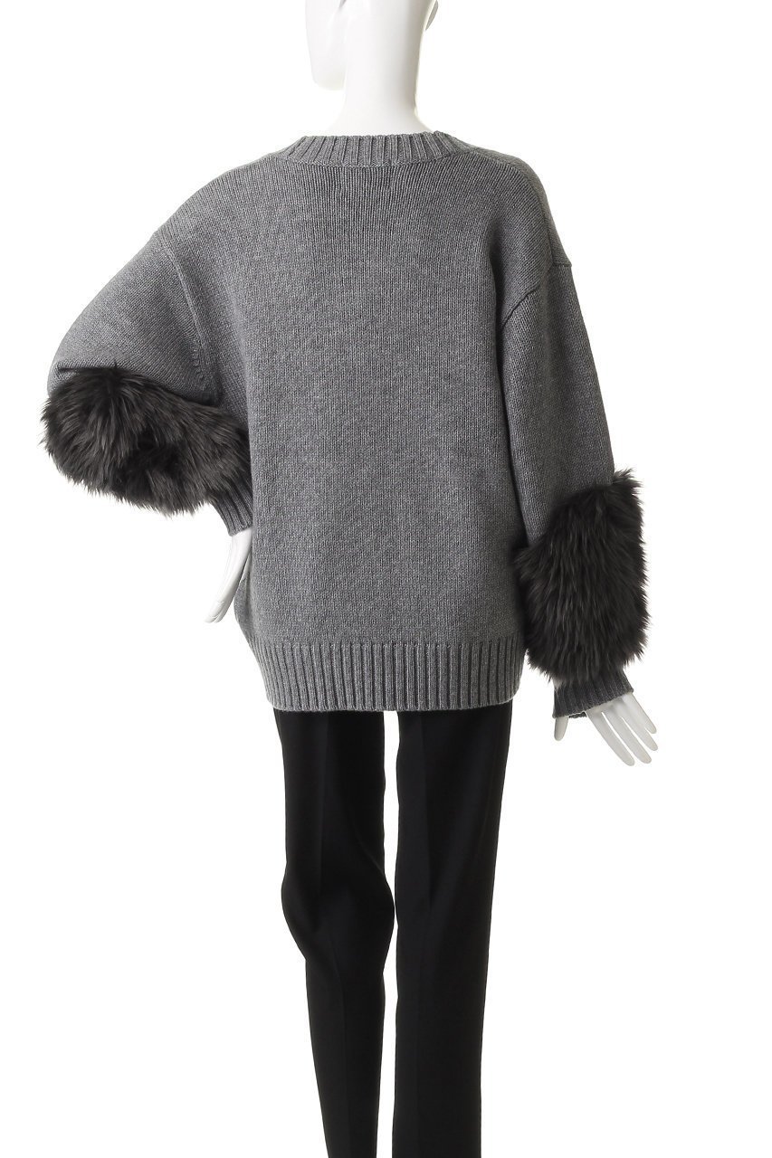 【ベイジ,/BEIGE,】のCHESTER / フェイクファーVネックカーディガン 人気、トレンドファッション・服の通販 founy(ファニー) 　ファッション　Fashion　レディースファッション　Fashion for Women　トップス・カットソー　Cut & Sew Tops　ニット　Knit Tops & Sweaters　カーディガン・羽織り　Layered Style Cardigans　Vネックトップス　V-Neck Tops / V-Cut Neckline Shirts　カーディガン　Cardigan, Knitwear　ジャケット　Jacket, Outerwear　ダウン　Down, Puffer　デニム　Denim, Jeans Material　フェイクファー　Faux Fur, Imitation Fur　リュクス　Luxury, Elegant, High-End, Chic　other-7|ID: prp329100004707919 ipo3291000000034294761