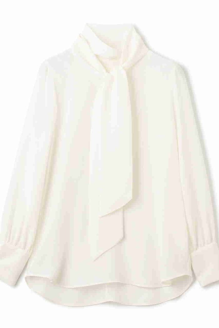 【ベイジ,/BEIGE,】のSTOW / パフスリーブボウタイブラウス インテリア・キッズ・メンズ・レディースファッション・服の通販 founy(ファニー) https://founy.com/ ファッション Fashion レディースファッション Fashion for Women トップス・カットソー Cut & Sew Tops シャツ・ブラウス・オフィスカジュアル Elegant Blouses & Button-Ups インナー Innerwear エレガント 上品 Elegant ジャケット Jacket, Outerwear スリーブ Sleeve, Long Sleeve / Short Sleeve ロング Long, Long-Length 人気 Popular, Best Seller ビジネス 仕事 通勤 Business / Work / Commuting |ID: prp329100004707922 ipo3291000000034004273