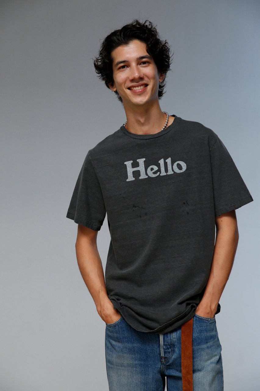 【マディソンブルー/MADISONBLUE】のVINTAGE HELLO TEE ヴィンテージHELLO Tシャツ 人気、トレンドファッション・服の通販 founy(ファニー) 　ファッション　Fashion　レディースファッション　Fashion for Women　トップス・カットソー　Cut & Sew Tops　シャツ・ブラウス・オフィスカジュアル　Elegant Blouses & Button-Ups　ロングTシャツ・Tシャツ　Longline T-Shirts & Tees　カットソー・ベーシックTシャツ　Cut-and-Sewn Tops / Stretch Tees & Basics　ショート　Short, Short Length　スリーブ　Sleeve, Long Sleeve / Short Sleeve　ダメージ　Distressed, Destroyed　ハンド　Hand, Handmade　ヴィンテージ　Vintage Style　新作・新入荷　New Arrivals / New In　other-7|ID: prp329100004707938 ipo3291000000034004385