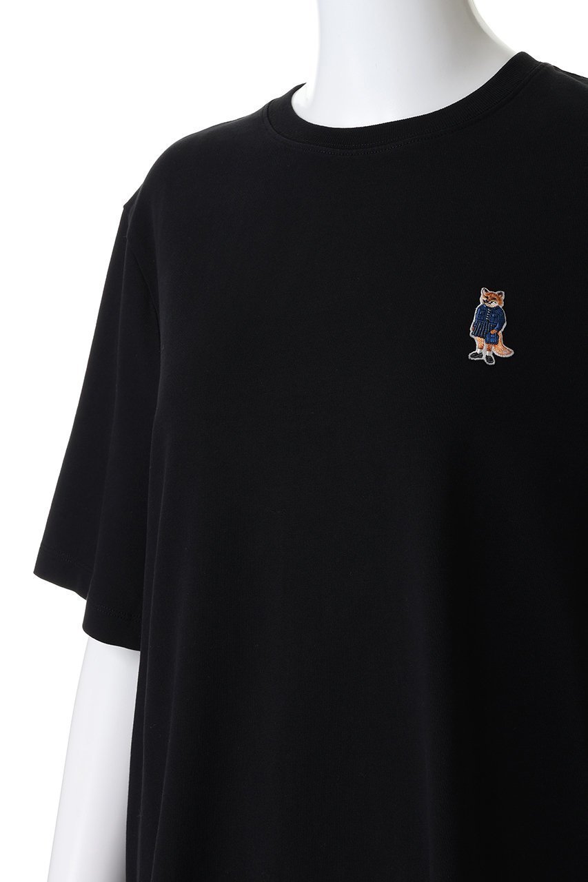 【メゾン キツネ/MAISON KITSUNE】のDRESSED FOX コンフォート Tシャツ 人気、トレンドファッション・服の通販 founy(ファニー) 　ファッション　Fashion　レディースファッション　Fashion for Women　トップス・カットソー　Cut & Sew Tops　シャツ・ブラウス・オフィスカジュアル　Elegant Blouses & Button-Ups　ロングTシャツ・Tシャツ　Longline T-Shirts & Tees　カットソー・ベーシックTシャツ　Cut-and-Sewn Tops / Stretch Tees & Basics　ワンピース　Dresses　フォーマル・パーティードレス・結婚式用ドレス　Elegant & Casual Dresses　おすすめ　Recommended / Our Picks　インナー　Innerwear　カーディガン　Cardigan, Knitwear　ショート　Short, Short Length　ジャケット　Jacket, Outerwear　スリーブ　Sleeve, Long Sleeve / Short Sleeve　フォックス　Fox, Fox Fur　新作・新入荷　New Arrivals / New In　other-5|ID: prp329100004707970 ipo3291000000034004610