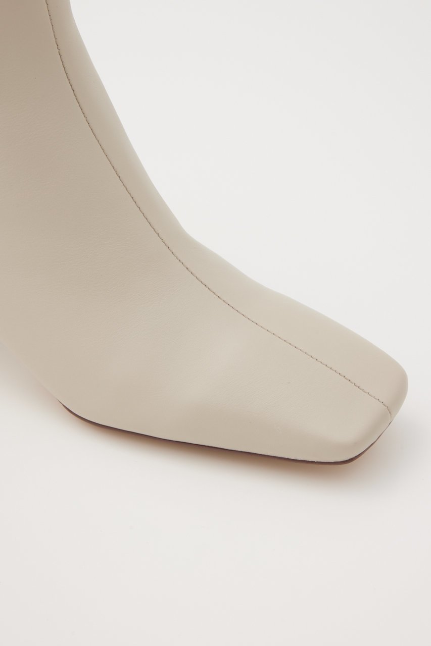 【スタッカート/STACCATO】のクラシカルスリムブーツ 人気、トレンドファッション・服の通販 founy(ファニー) 　ファッション　Fashion　レディースファッション　Fashion for Women　ショート　Short, Short Length　スタイリッシュ　Stylish, Fashionable　スリム　Slim, Slim Fit　フォルム　Silhouette, Form　ブロック　Block, Solid Block Pattern　ミドル　Middle Length, Mid Height　ライニング　Inner Lining, Inner Fabric, Lined　人気　Popular, Best Seller　再入荷　Restock / Back in Stock　定番　Standard, Basic Item　新作・新入荷　New Arrivals / New In　other-7|ID: prp329100004708023 ipo3291000000034005005