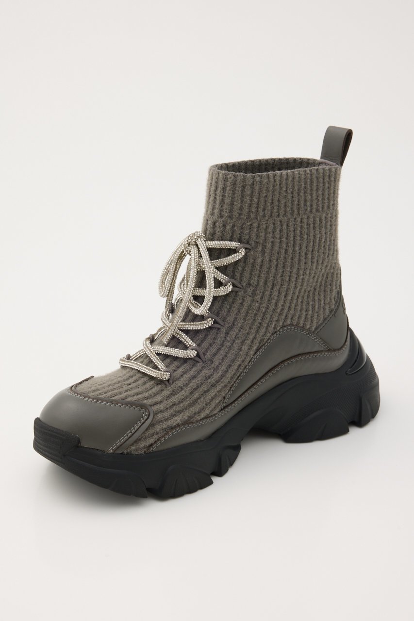 【スタッカート/STACCATO】のドルチェコードスニーカーブーツ 人気、トレンドファッション・服の通販 founy(ファニー) 　ファッション　Fashion　レディースファッション　Fashion for Women　エレガント 上品　Elegant　ショート　Short, Short Length　ストーン　Stone, Gem-Like　スニーカー　Sneakers, Trainers　リブニット　Rib Knit, Ribbed Knit　レース　Lace, Lace Fabric　新作・新入荷　New Arrivals / New In　軽量　Lightweight, Ultra Light　other-8|ID: prp329100004708025 ipo3291000000034005025
