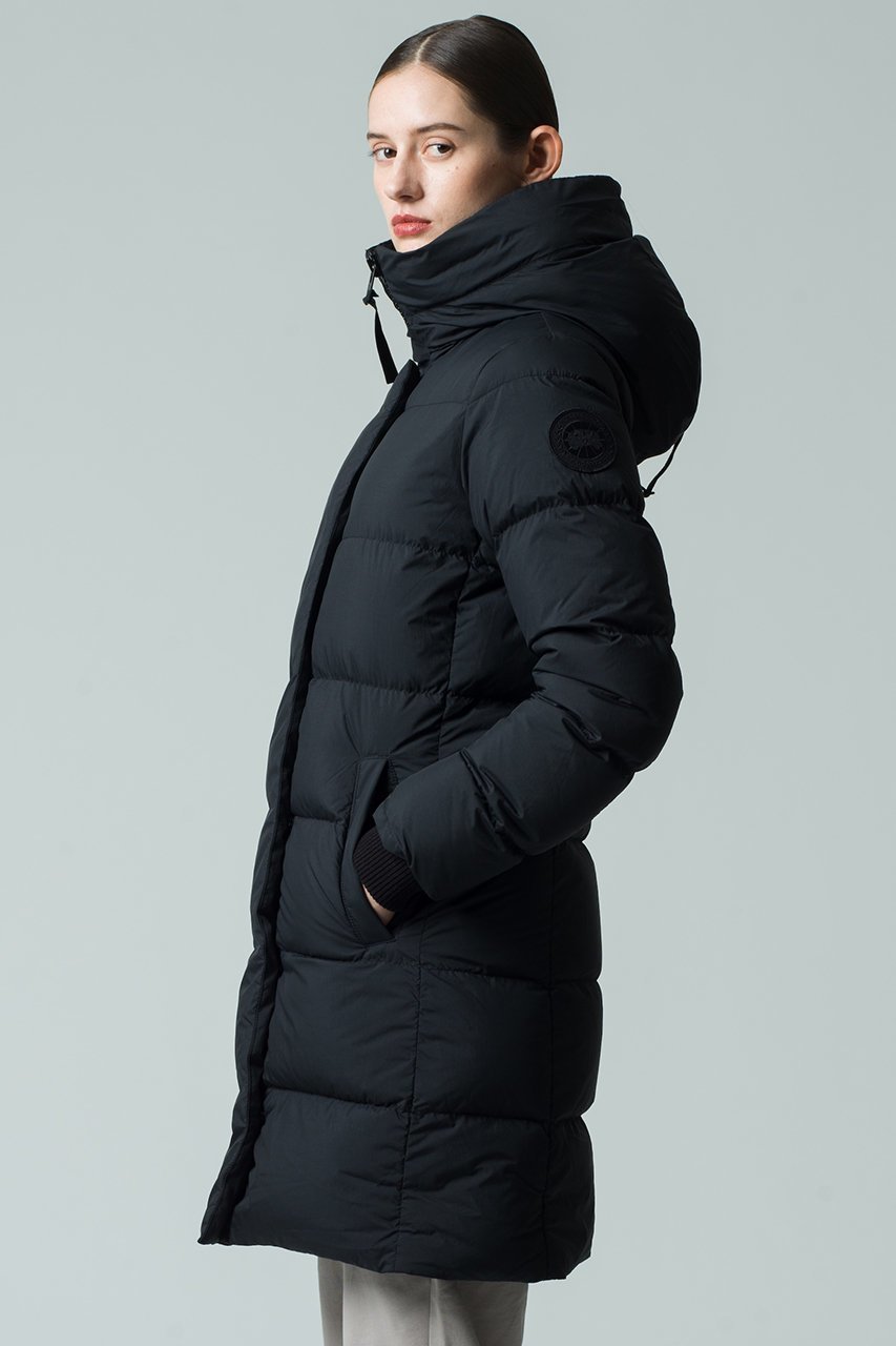 【カナダグース/CANADA GOOSE】の【日本限定】1070WJB Shelburne Parka シェルバーン パーカ 人気、トレンドファッション・服の通販 founy(ファニー) 　ファッション　Fashion　レディースファッション　Fashion for Women　アウター　Coat / Outerwear Collection　トップス・カットソー　Cut & Sew Tops　レディースパーカー・カジュアルフーディー　Casual Hoodies & Sweatshirts　スポーツウェア　Functional & Stylish Sportswear　スポーツ アウター　Sports Outerwear / Running Jacket / Windbreaker　軽量　Lightweight, Ultra Light　シンプル　Simple, Minimal　ジップ　Zip, Zipper　スポーツ　Sports, Activewear　ダウン　Down, Puffer　ポケット　Pocket, Pocket Detail　防寒　Cold Protection, Winter-Ready　ラグジュアリー　Luxury, Elegant　リブニット　Rib Knit, Ribbed Knit　冬　Winter / This Winter　other-5|ID: prp329100004708044 ipo3291000000035709239