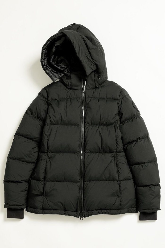 【カナダグース/CANADA GOOSE】の【日本限定】1071WJB Chelsea Parka チェルシー パーカ インテリア・キッズ・メンズ・レディースファッション・服の通販 founy(ファニー) https://founy.com/ ファッション Fashion レディースファッション Fashion for Women アウター Coat / Outerwear Collection トップス・カットソー Cut & Sew Tops レディースパーカー・カジュアルフーディー Casual Hoodies & Sweatshirts スポーツウェア Functional & Stylish Sportswear スポーツ アウター Sports Outerwear / Running Jacket / Windbreaker 軽量 Lightweight, Ultra Light シンプル Simple, Minimal ジップ Zip, Zipper スポーツ Sports, Activewear テクスチャー Texture, Textured Fabric ドローコード Drawcord, Drawstring Cord ハンド Hand, Handmade フィット Fit, Slim Fit ポケット Pocket, Pocket Detail ラグジュアリー Luxury, Elegant リブニット Rib Knit, Ribbed Knit 冬 Winter / This Winter |ID: prp329100004708045 ipo3291000000035842032