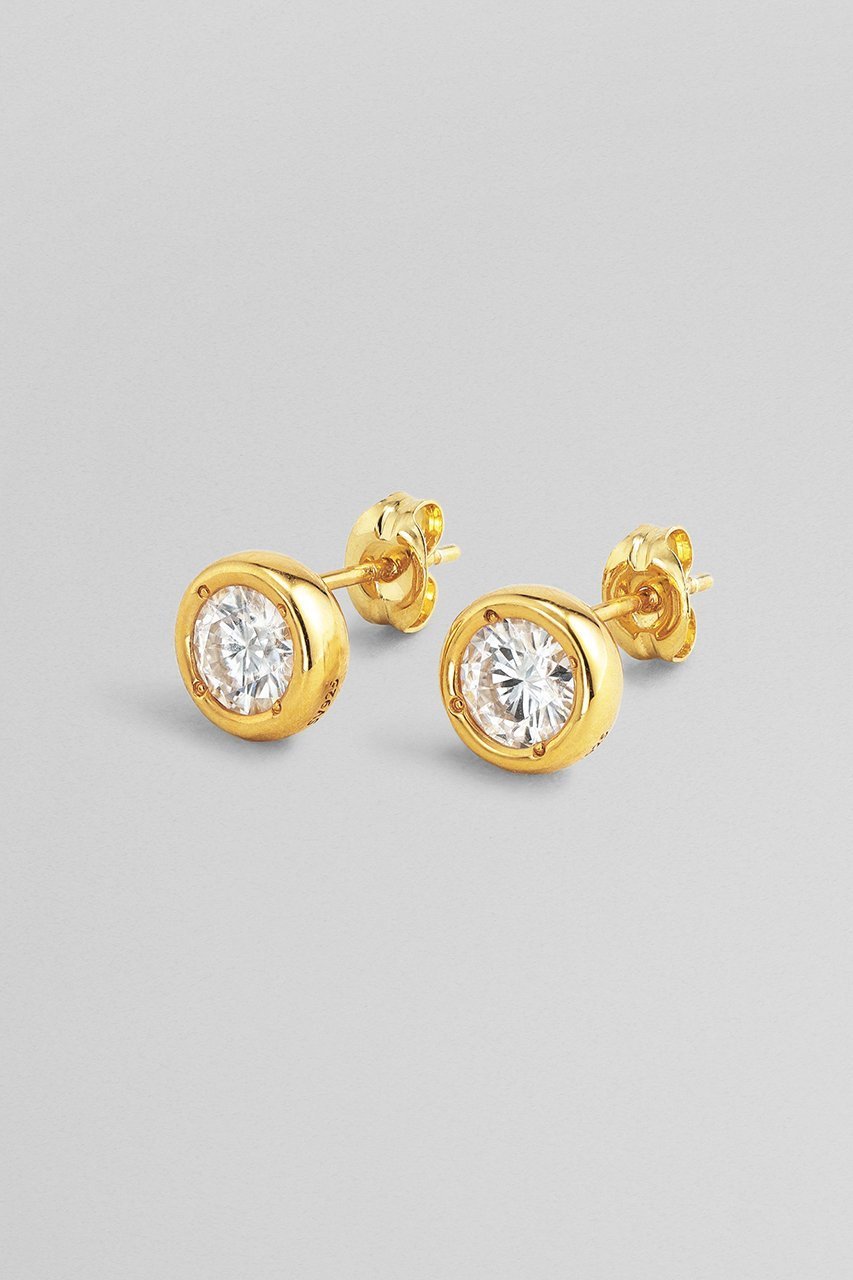 【プラス ヴァンドーム/Plus Vendome】の【TSUKUTTE】【ELLE SHOP限定】LAB モアッサナイト ピアス 人気、トレンドファッション・服の通販 founy(ファニー) ファッション Fashion レディースファッション Fashion for Women ジュエリー Jewelry ファッションリング Fashion Rings イヤリング・フープ・ドロップタイプ Hoop, Drop & Clip Earrings イヤリング Earrings コレクション Collection, Seasonal Line コーティング Coating, Coated Finish スタイリッシュ Stylish, Fashionable ダイヤモンド Diamond, Brilliant Cut フォーマル Formal, Dressy フランス France, French メタル Metal, Metal Parts ラグジュアリー Luxury, Elegant other-4|ID: prp329100004709204 ipo3291000000034594599