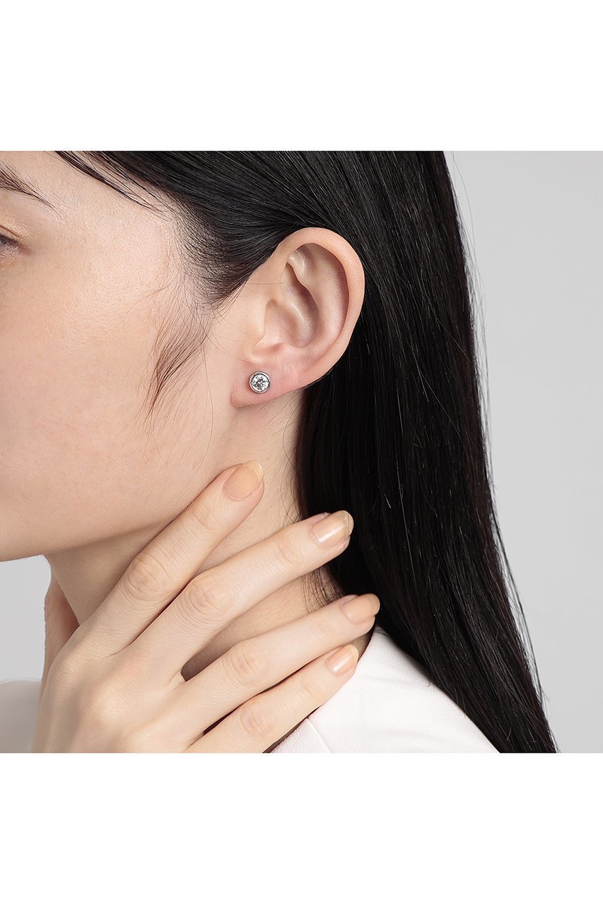 【プラス ヴァンドーム/Plus Vendome】の【TSUKUTTE】【ELLE SHOP限定】LAB モアッサナイト ピアス 人気、トレンドファッション・服の通販 founy(ファニー) 　ファッション　Fashion　レディースファッション　Fashion for Women　ジュエリー　Jewelry　ファッションリング　Fashion Rings　イヤリング・フープ・ドロップタイプ　Hoop, Drop & Clip Earrings　イヤリング　Earrings　コレクション　Collection, Seasonal Line　コーティング　Coating, Coated Finish　スタイリッシュ　Stylish, Fashionable　ダイヤモンド　Diamond, Brilliant Cut　フォーマル　Formal, Dressy　フランス　France, French　メタル　Metal, Metal Parts　ラグジュアリー　Luxury, Elegant　other-2|ID: prp329100004709204 ipo3291000000035687206