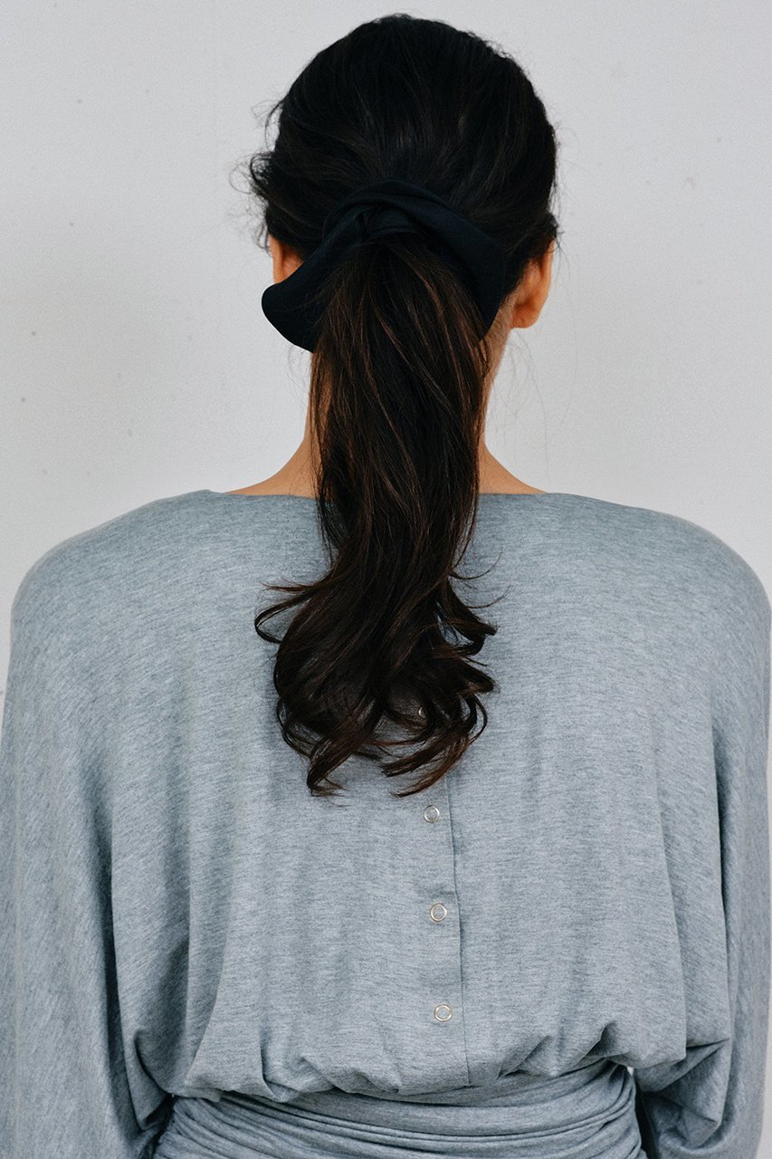 【ヘイップ/heyep】のSilk Heart Scrunchie(Medium) 人気、トレンドファッション・服の通販 founy(ファニー) 　ファッション　Fashion　レディースファッション　Fashion for Women　シュシュ&ヘアアクセ/ヘアアレンジ　Scrunchies & Hair Accessories　おすすめ　Recommended / Our Picks　アクセサリー　Fashion Accessories　エレガント 上品　Elegant　シルク　Silk, 100% Silk　ハーフ　Half, Half-Length　ポーチ　Pouch, Small Case　モチーフ　Motif, Design Theme　旅行　Travel　other-2|ID: prp329100004709243 ipo3291000000035596721