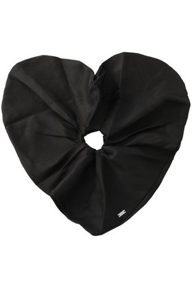 【ヘイップ/heyep】のSilk Heart Scrunchie(Large) 人気、トレンドファッション・服の通販 founy(ファニー) ファッション Fashion レディースファッション Fashion for Women シュシュ&ヘアアクセ/ヘアアレンジ Scrunchies & Hair Accessories アクセサリー Fashion Accessories エレガント 上品 Elegant シルク Silk, 100% Silk シンプル Simple, Minimal |ID:prp329100004709244