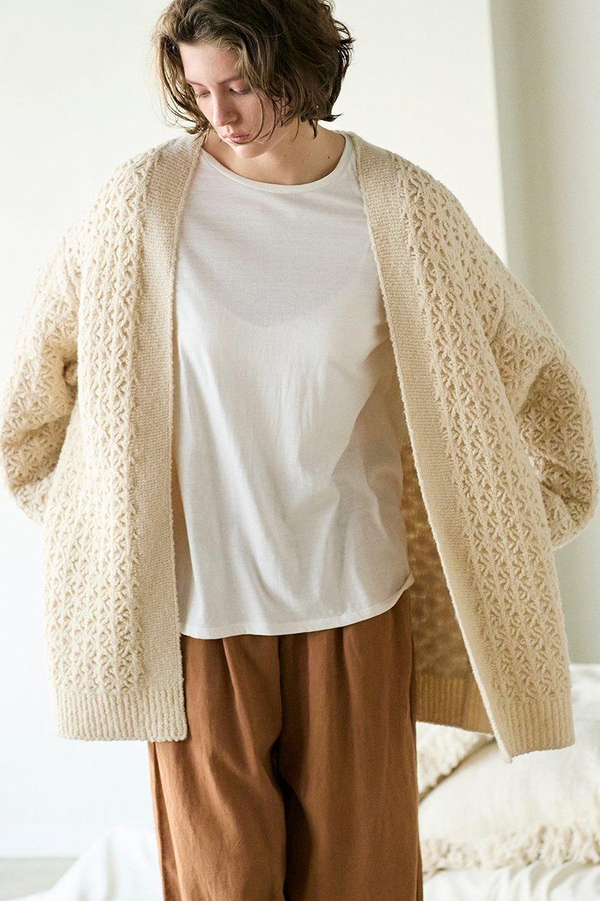 【マリリンムーン/MARILYN MOON】の【WALANCE】ダブルクロシェミドルゲージニットカーディガン 人気、トレンドファッション・服の通販 founy(ファニー) 　ファッション　Fashion　レディースファッション　Fashion for Women　トップス・カットソー　Cut & Sew Tops　ニット　Knit Tops & Sweaters　カーディガン・羽織り　Layered Style Cardigans　かぎ針　Crochet　カーディガン　Cardigan, Knitwear　ダブル　Double, Double-Breasted　フェイス　Face, Facial Design　フォルム　Silhouette, Form　マフラー　Scarf, Muffler　透かし　Cut-Out, Lacework　other-7|ID: prp329100004709289 ipo3291000000034114078